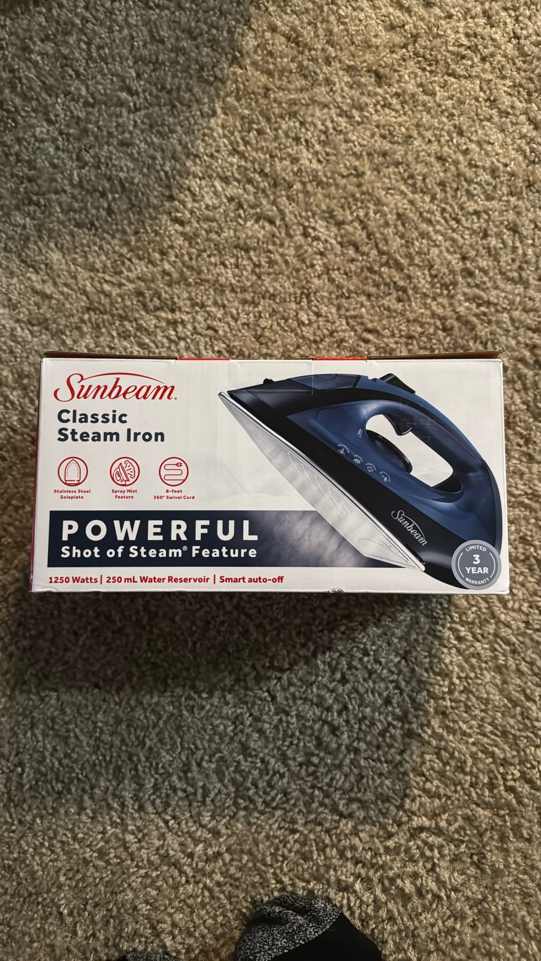 Sunbeam Classic Steam Iron -Never Used