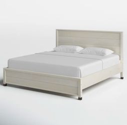 Solid wood platform bed (King size)