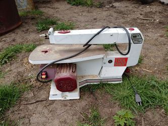 Scroll Saw , Router With Table, Old Knife Set