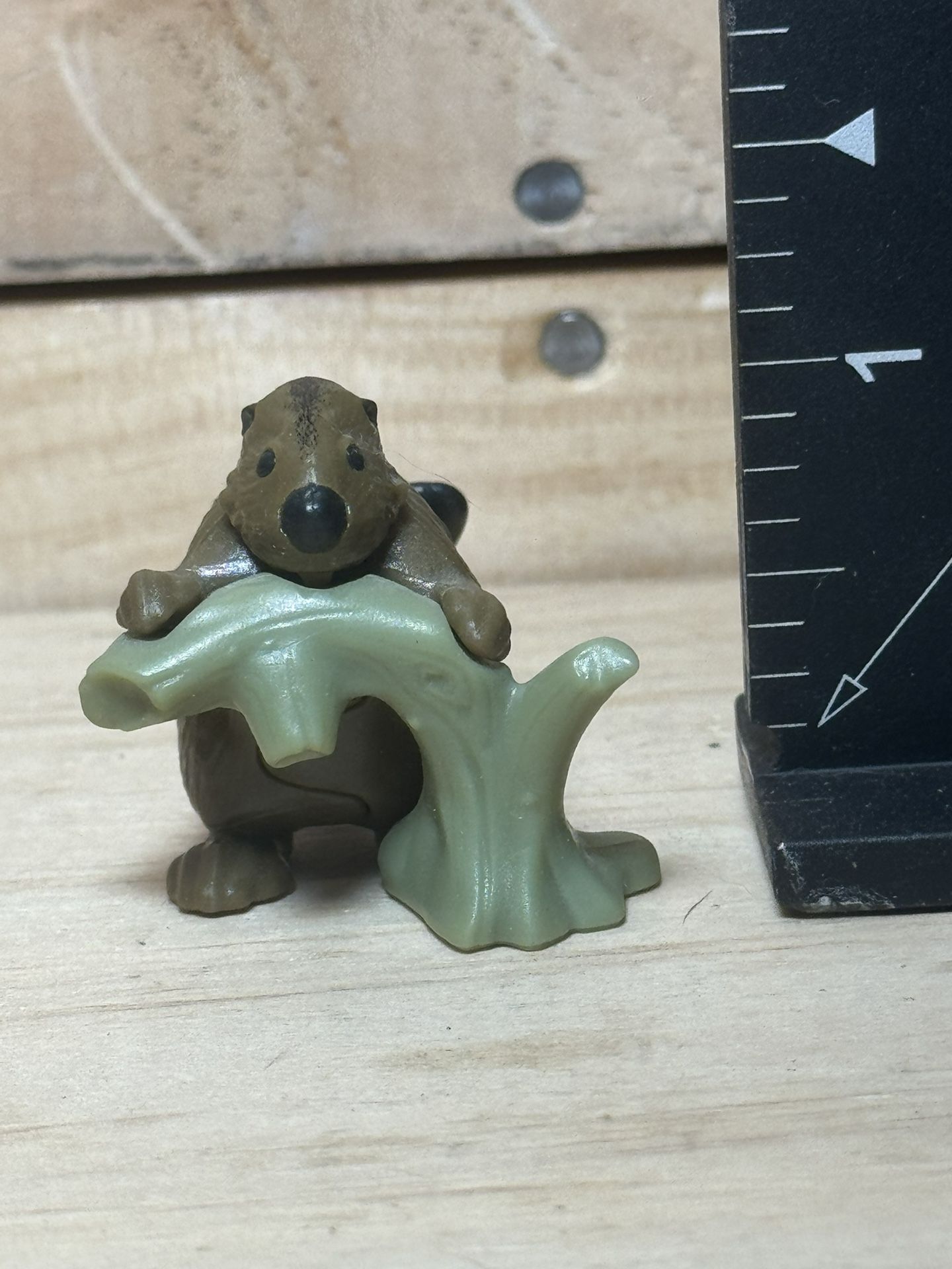 KINDER SURPRISE NATOONS BEAVER #scrappy