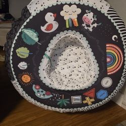 Inflatable Peanut Shell Play Ring