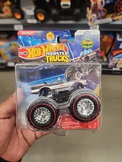 Hot Wheels monster truck Batman Treasure Hunt (zamac)