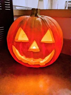 Mint Vintage 1993 Trend masters Foam Light-Up Pumpkin Halloween Blow Mold.