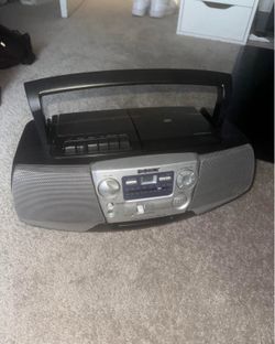 🎶 Vintage SONY CFD-V5 Boombox – Great Condition 🎶