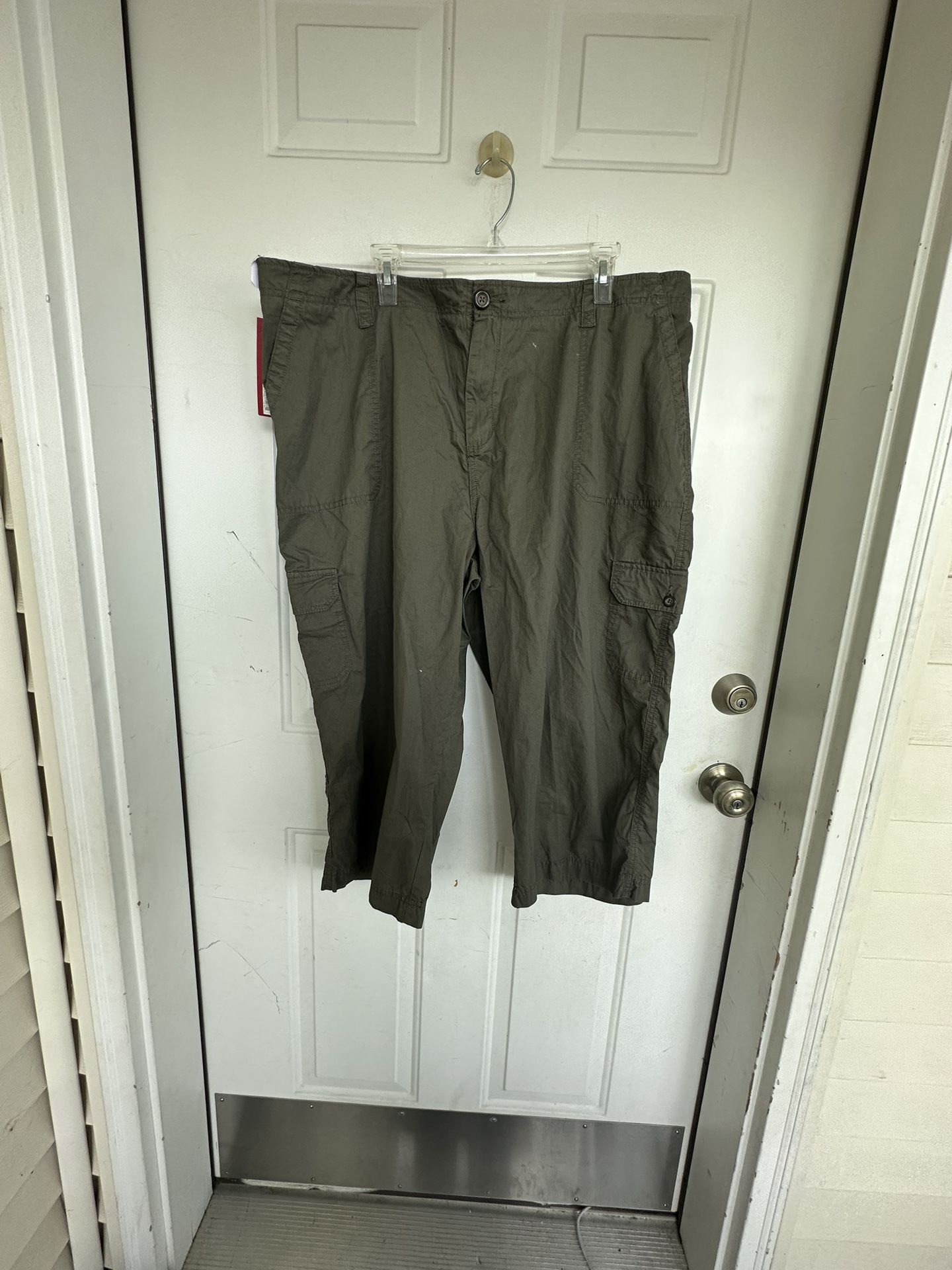 MERONA Women Short Size 22 W