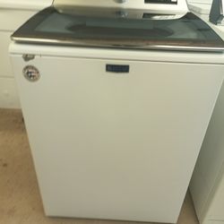 Maytag Washer Machine 