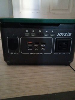 300 watt battery pack PRICE TO SELL 80.00$