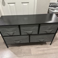 5 Drawer  Dresser