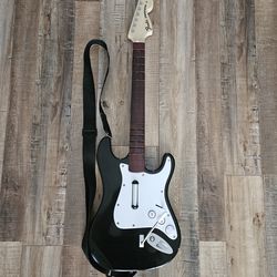 Rock Band Fender Stratocaster XBOX 360 Wireless Guitar XBGTS2 Harmonix