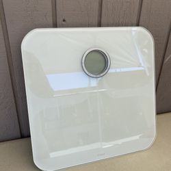 Fitbit Aria WiFi Smart Scale