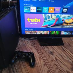 2 TB PS4 Pro W/ Controller 