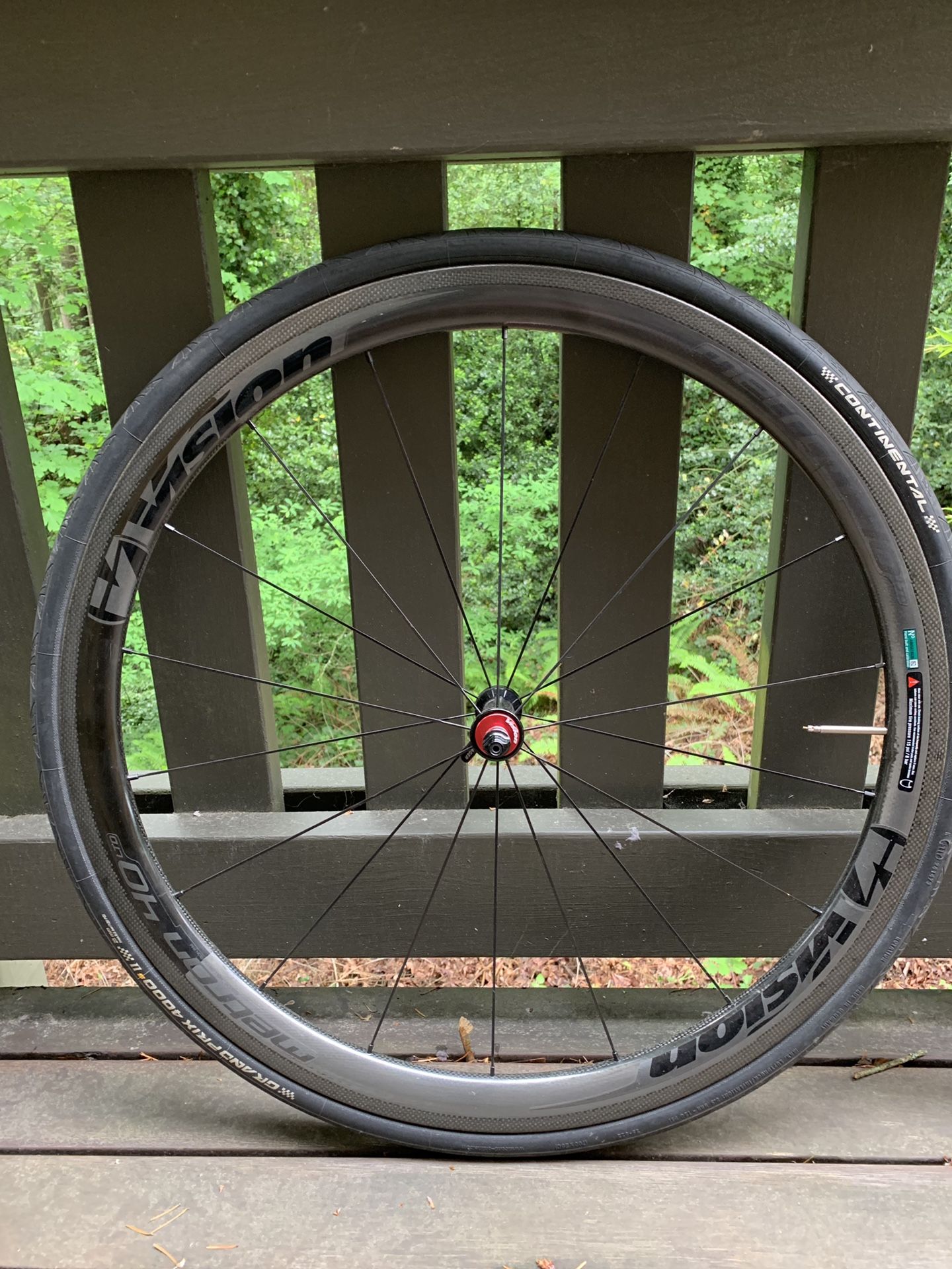 Vision Metron 40 carbon clincher wheelset