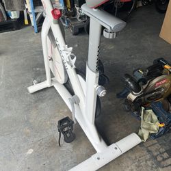 Bicicleta Estática 