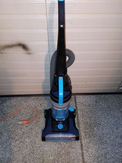 Bissel powerforce helix upright vacuum cleaner