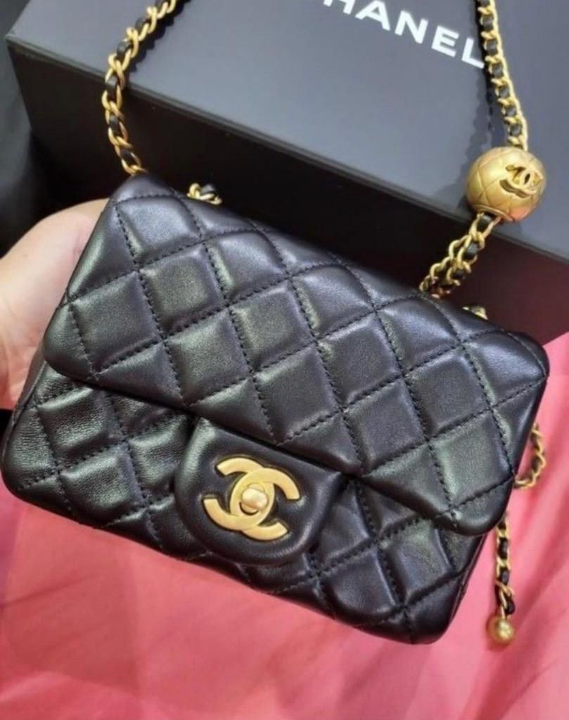 Chanel Bag for Sale in Spring Hill, FL - OfferUp
