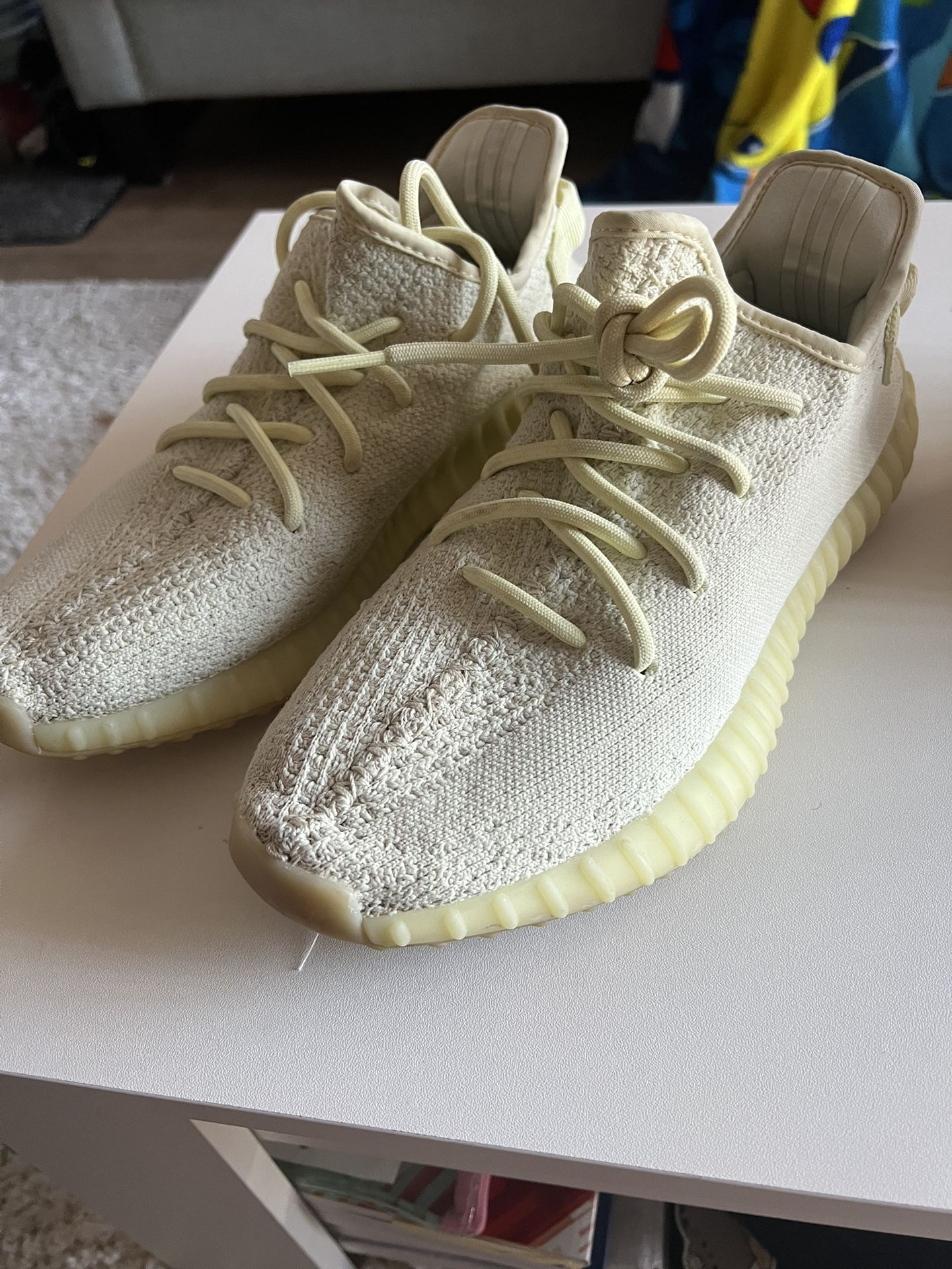 Yeezy 350 Butters Size 9