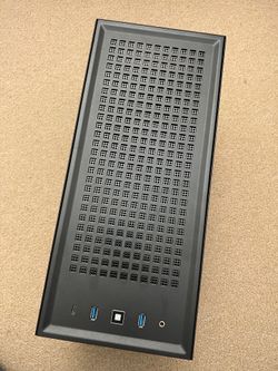 HYTE Revolt 3 with 700W Power Supply