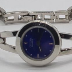 🧿🧿Beautiful Attractive Unique Citizen Ladies Watch Blue Dial 🧿🧿