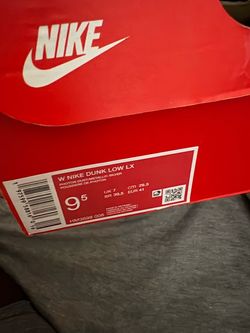 Nike Dunks Women’s