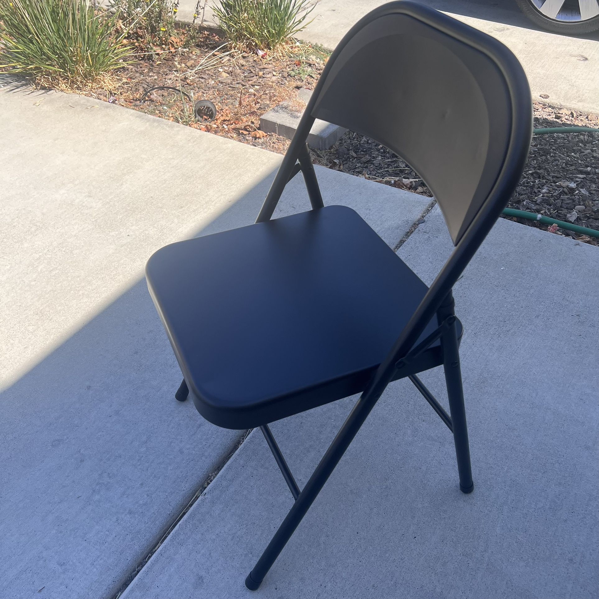 Black Metal Folding Chairs For Sale