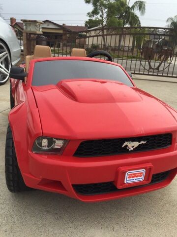 Red mustang hotsell power wheels