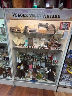 Vintage Vault of Upland #120