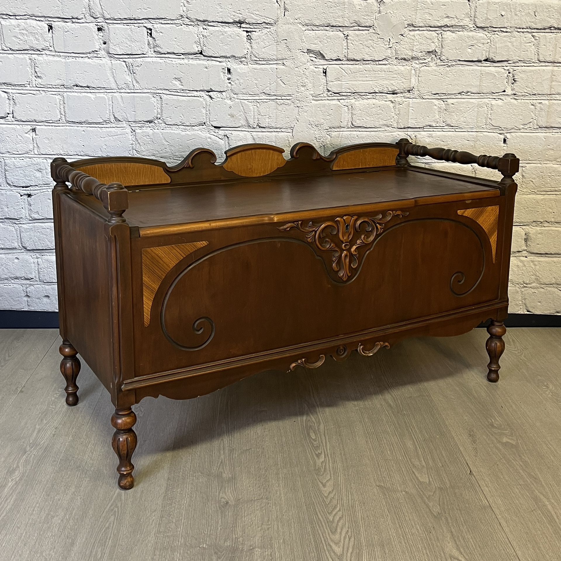 Vintage 1930 Cavalier Cedar Chest