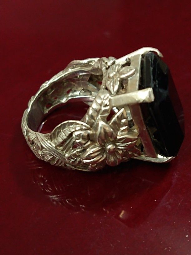 Old Silver Ring Hand Made Black Onex Stone