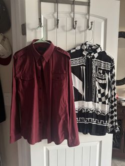 2 Men’s Button Down Shirts - Size M