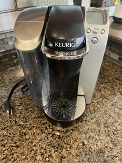 Keurig K70 Platinum Single Serve Coffee Maker / Coffeemaker Brewing System