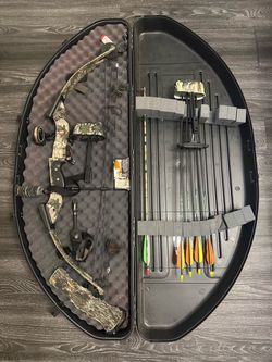 PSE Nova Compound Bow Camo & Accessories Mint Condition