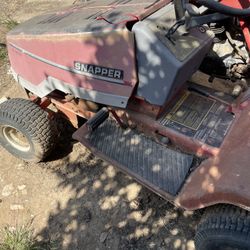Snapper Lawn Mower 