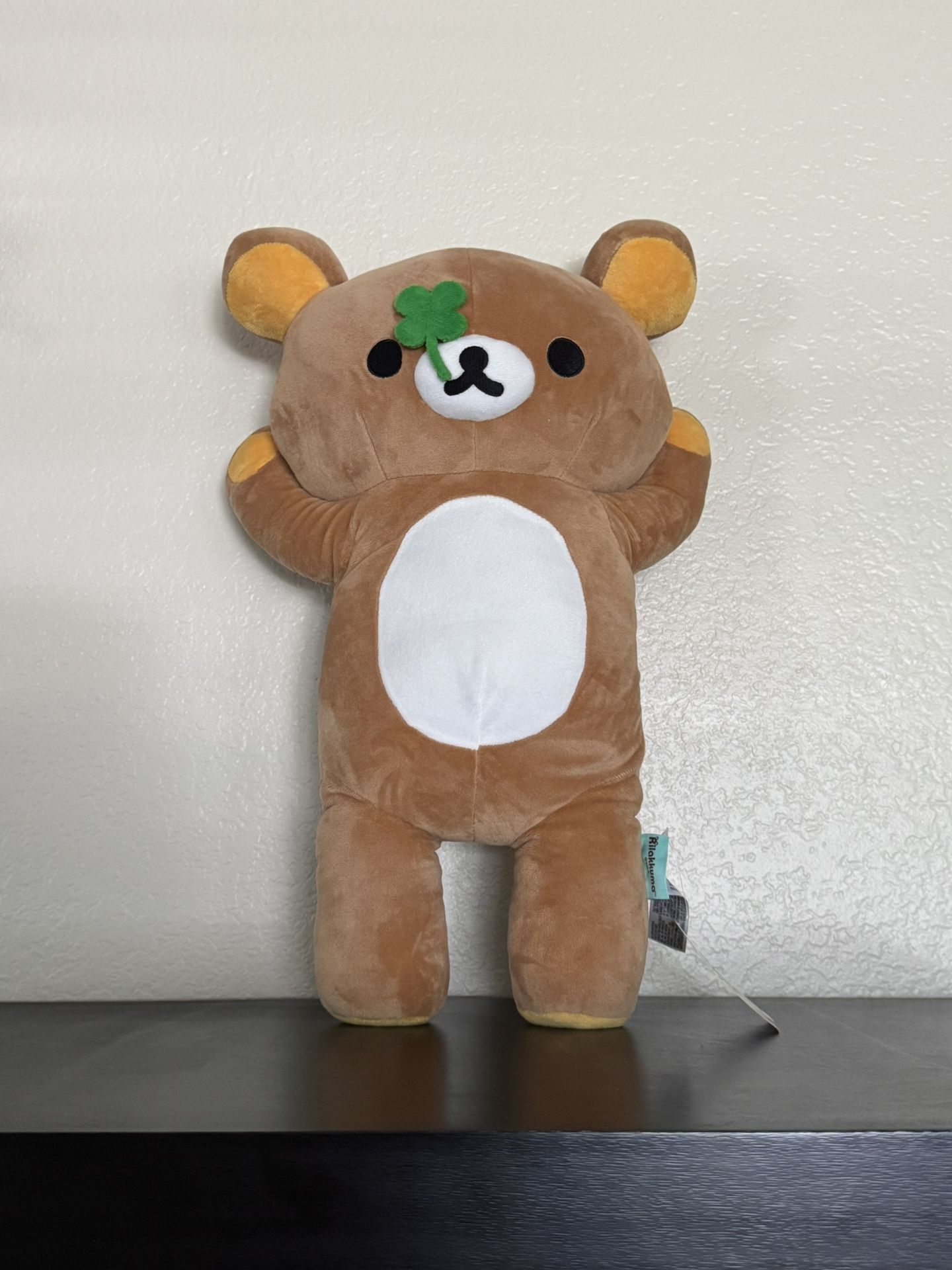 Rilakkuma clover plushie 20in