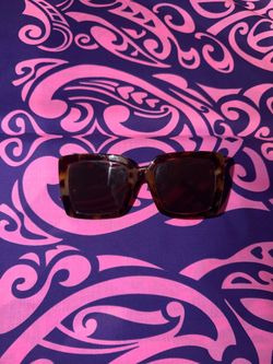 Faux Turtle Shell Sunglasses