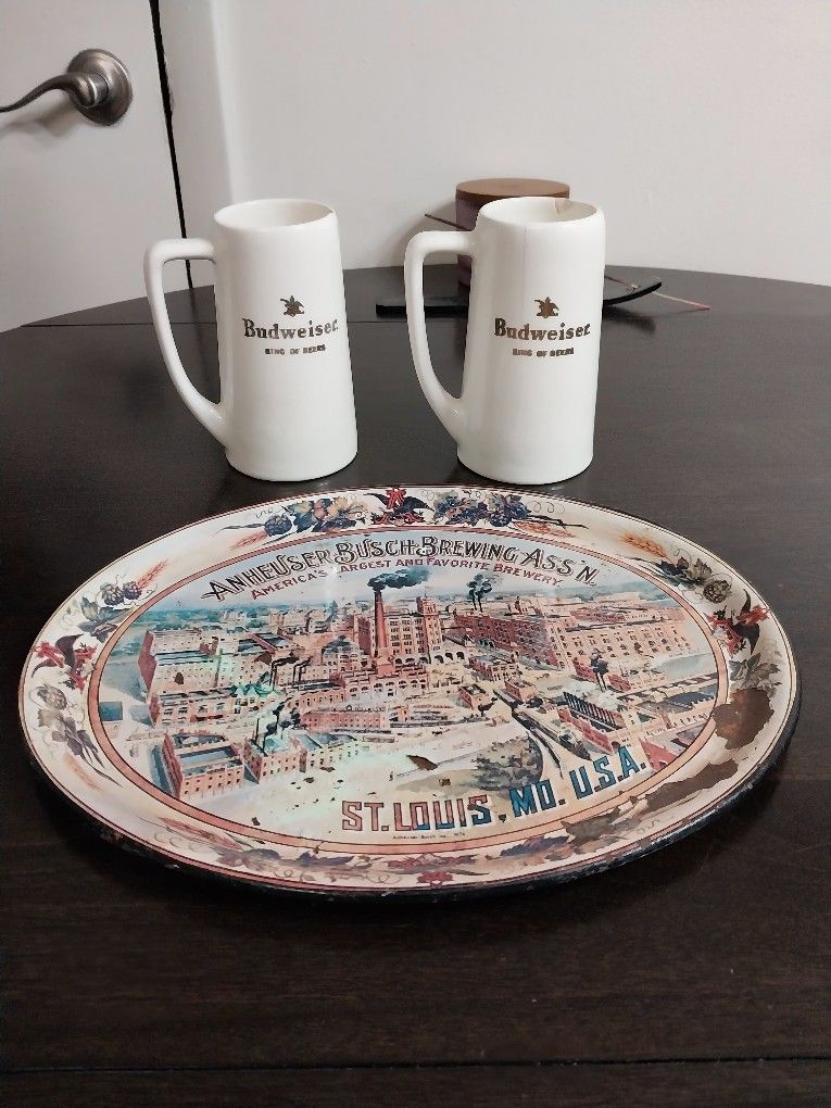 Budweiser Collection (2 Cups +Plate)