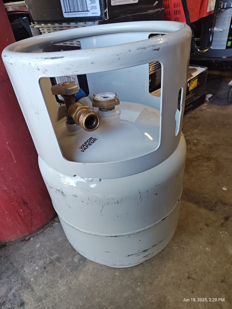20 Lb Liquid Propane Tank