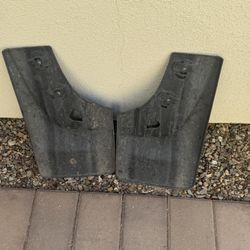 Mudd flaps