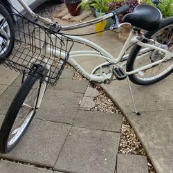 Electra Cruiser 7  White 