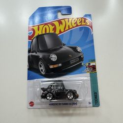 Hot Wheels Tooned Porsche 911