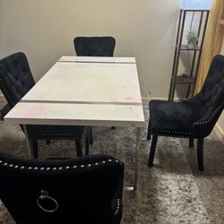 Dinning Chairs For Sale And Free Table 