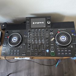 Denon SC LIVE 4 WITH Free Protective Top