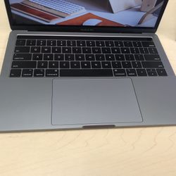 13” MacBook Pro TouchBar 