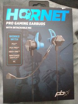Hornet Pro Gaming Earbuds w/ Detachable Microphone