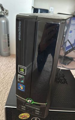 Desktop Emachine EL1331