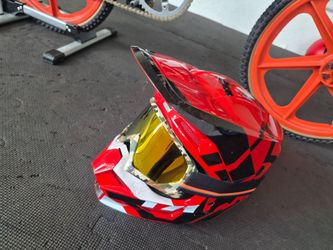 Fox moto helmet large Youth with goggles