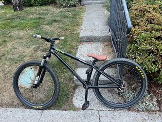 Dirt Jumper