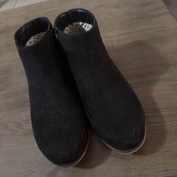 Youth Girls Black Shoes Booties 