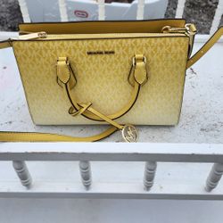 Michael Kors Purse & Matching Wallet 