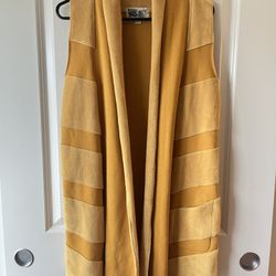 Habitat Womens Small Yellow Velvet Vest With Pockets