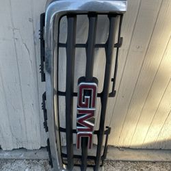GMC Sierra Grill / Air Filter Box